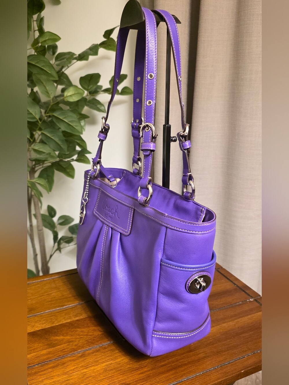 Coach Purple Gallery Tote Z25841 - Picture 3 of 10